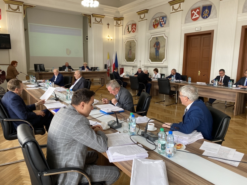 4169FEDB-6491-4BEF-9767-5783B8DC78FD