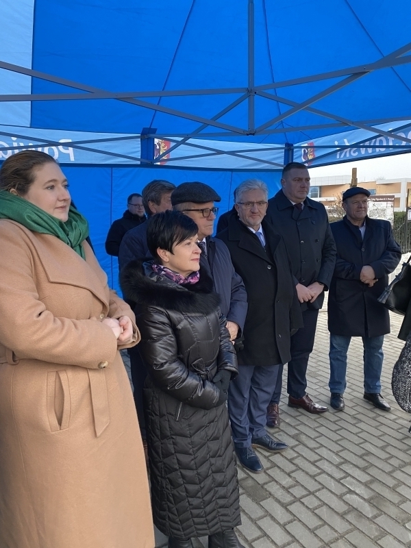 C2E4788C-CD78-4C89-AF4B-8132D0C9E279